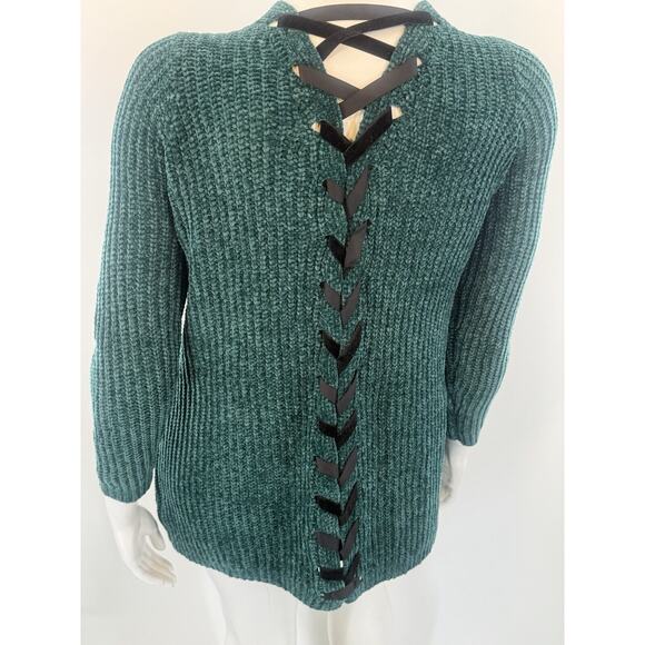 COPY - NWT Torrid Green Cardigan Size 1 Black Tie Down Back Of Sweater Warm Sof… - Picture 5 of 7